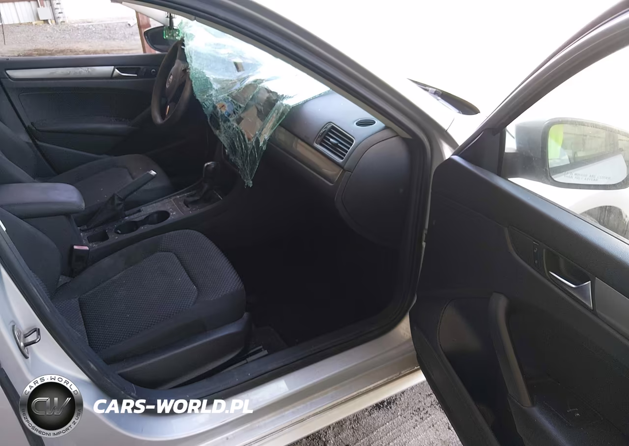 2012 Volkswagen Passat 2.5L S VIN:1VWAP7A36CC005365 - 5