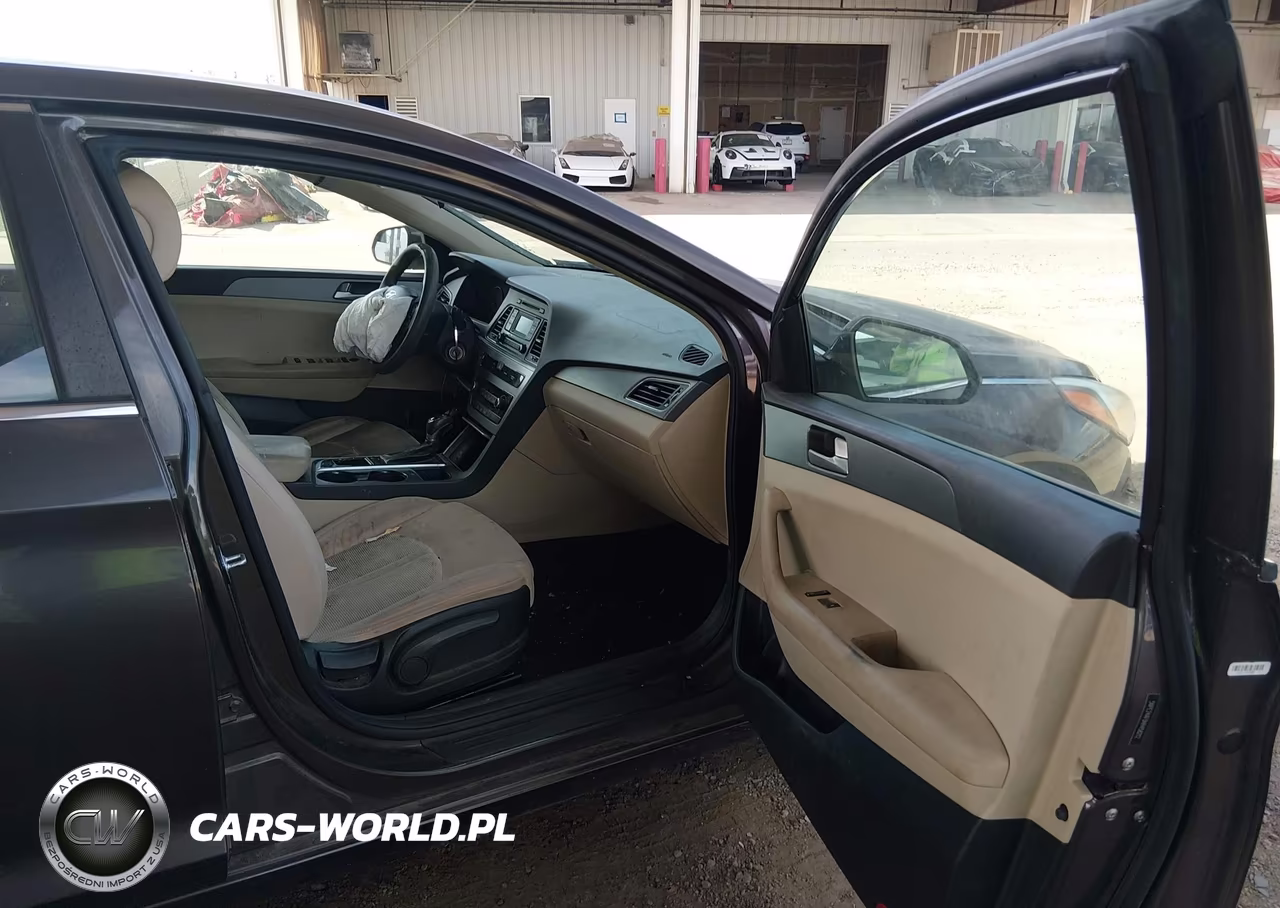 2017 Hyundai Sonata VIN:5NPE24AF0HH458212 - 5