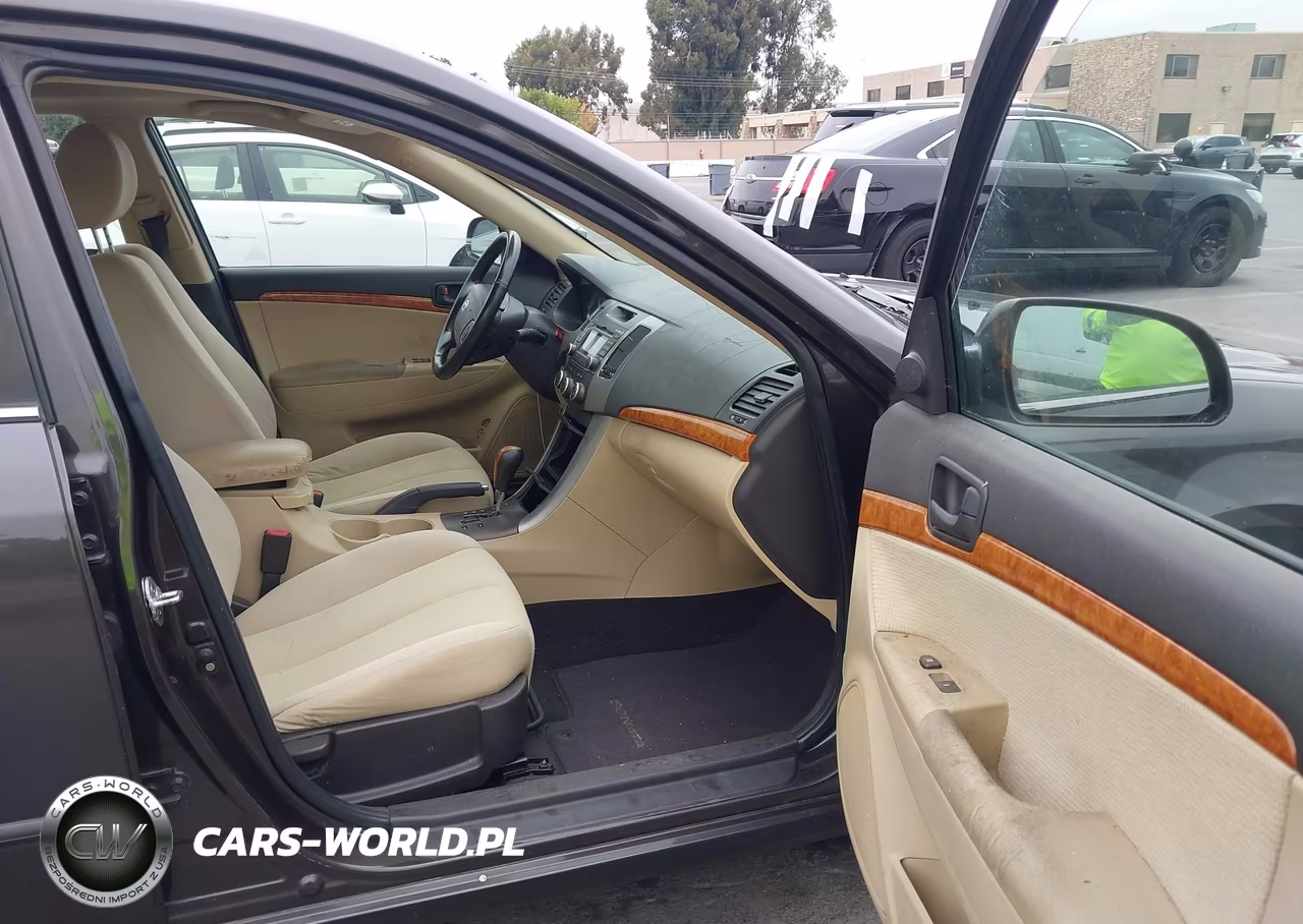 2009 Hyundai Sonata VIN:5NPET46F49H429304 - 5