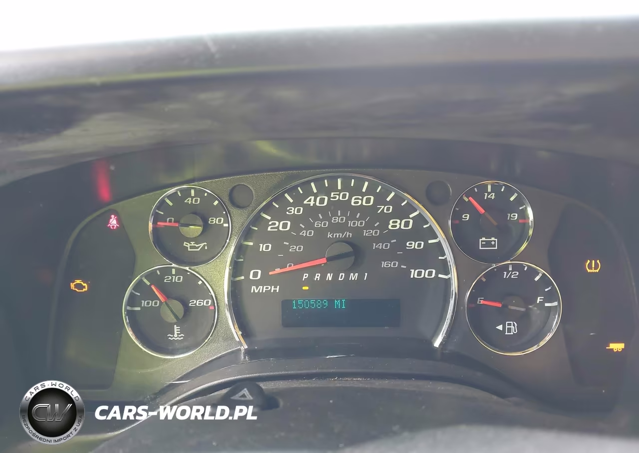 2013 GMC Savana Cutaway 3500 VIN:1GD072CAXD1140578 - 5