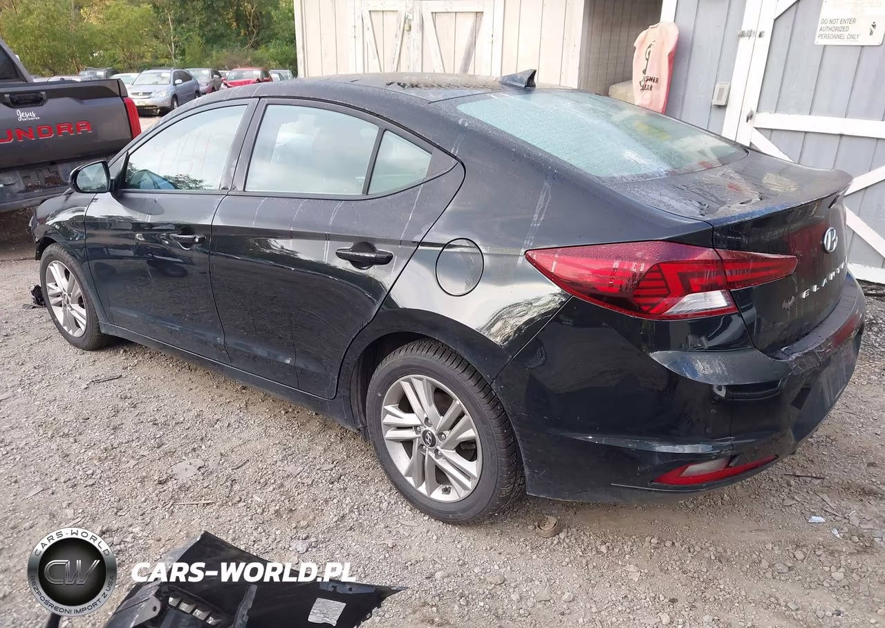 2019 Hyundai Elantra Sel VIN:5NPD84LF4KH428550 - 3