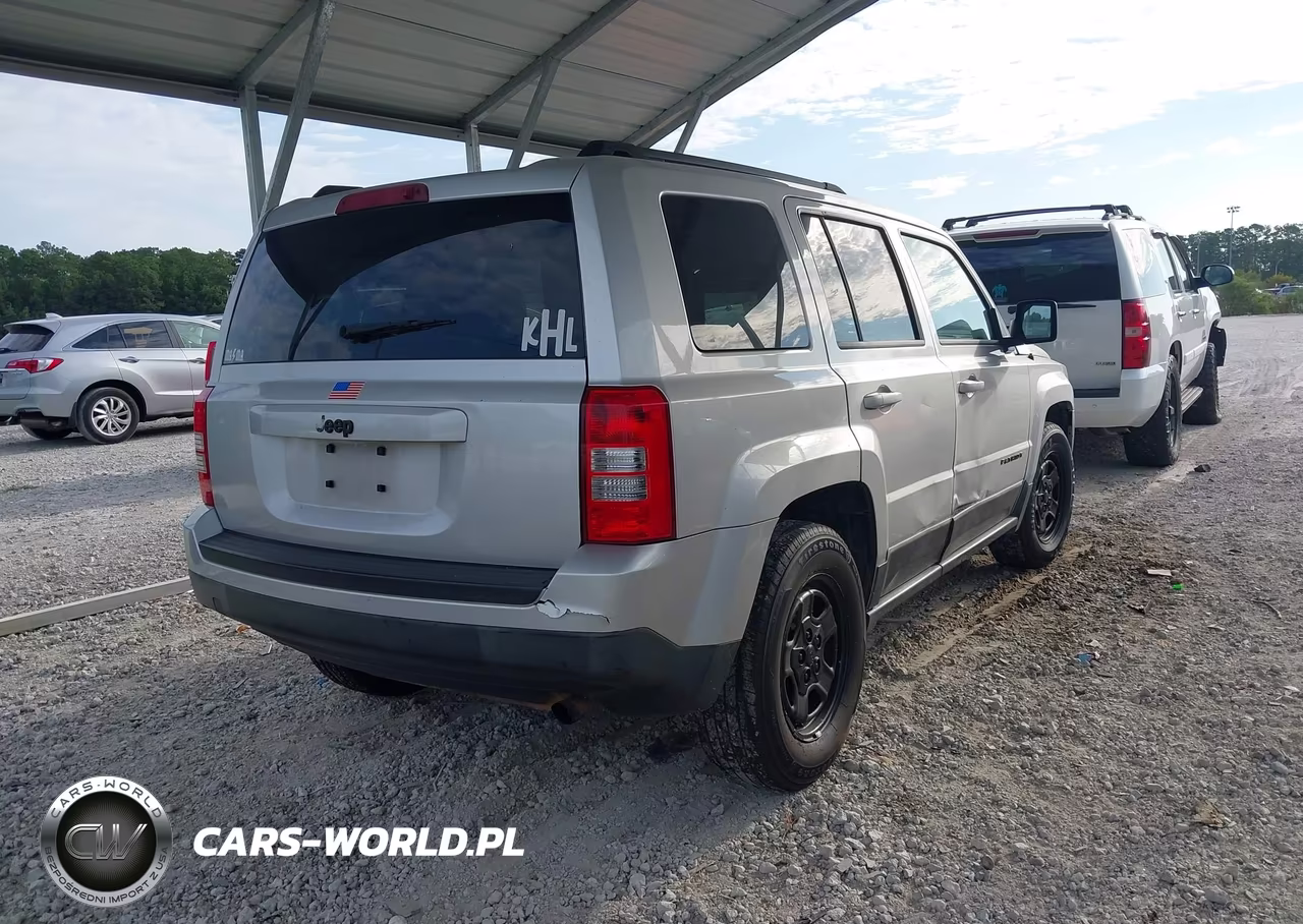 2013 Jeep Patriot Sport VIN:1C4NJPBA8DD129930 - 4