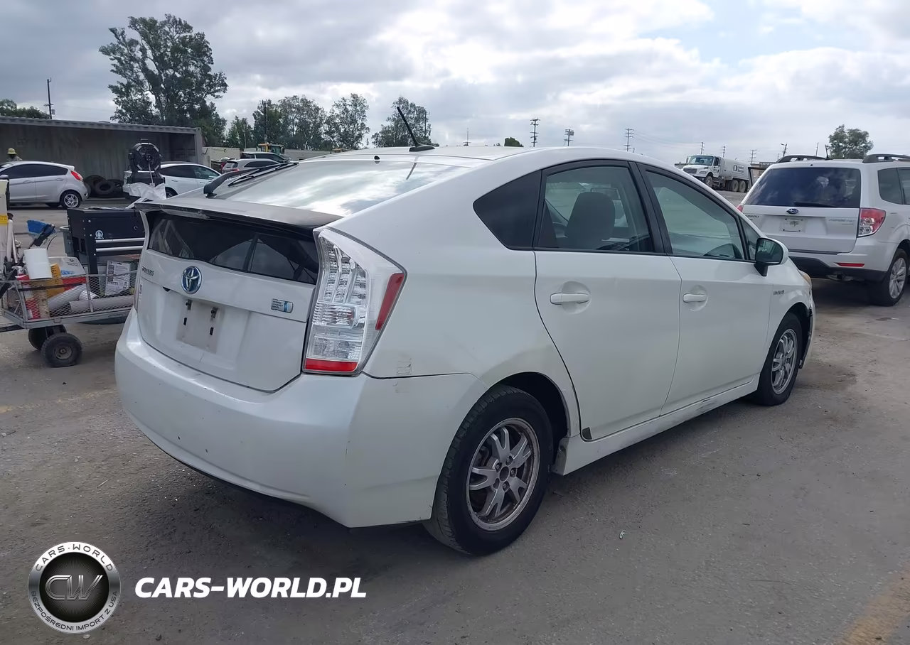 2010 Toyota Prius Ii VIN:JTDKN3DU0A1115265 - 4