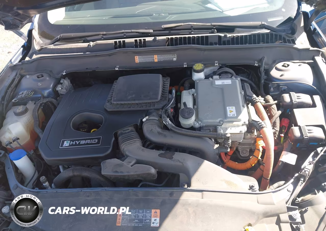 2018 Ford Fusion Hybrid S VIN:3FA6P0UU1JR254553 - 10