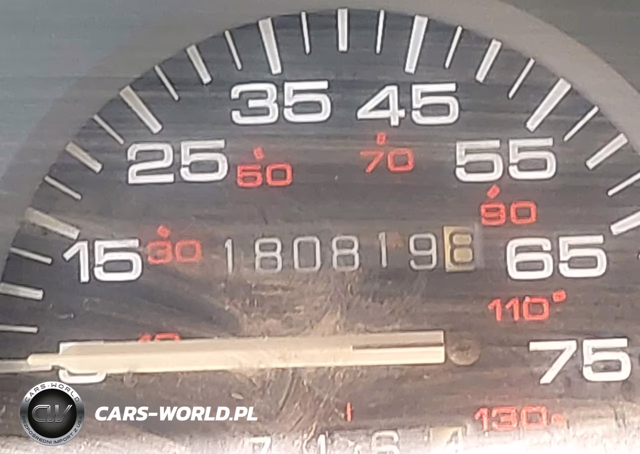 1993 Jeep Cherokee Sport VIN:1J4FJ67S7PL515744 - 12