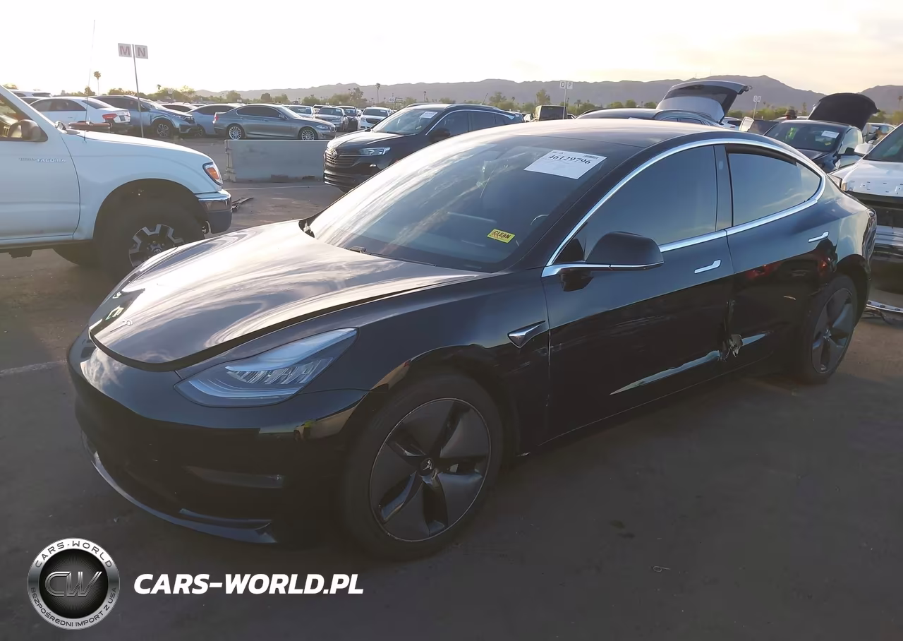 2018 Tesla Model 3 Long Range-Mid Range VIN:5YJ3E1EA2JF044493 - 2