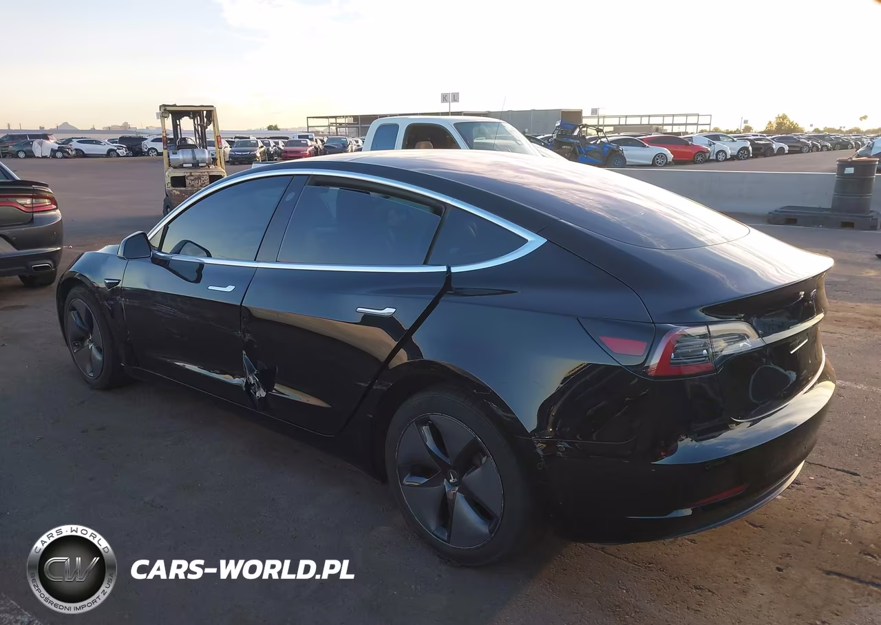 2018 Tesla Model 3 Long Range-Mid Range VIN:5YJ3E1EA2JF044493 - 3