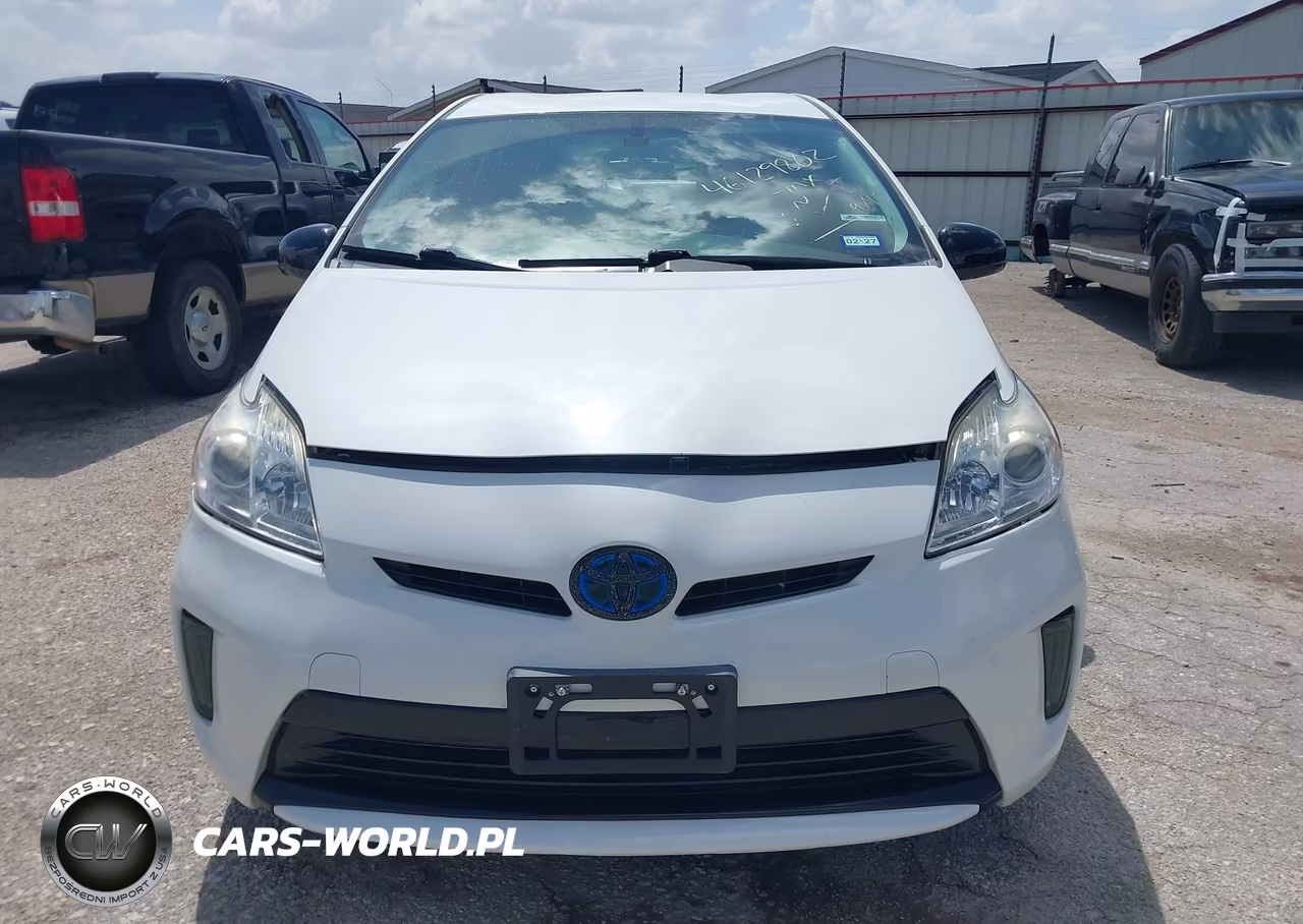 2015 Toyota Prius Four VIN:JTDKN3DUXF1999030 - 12