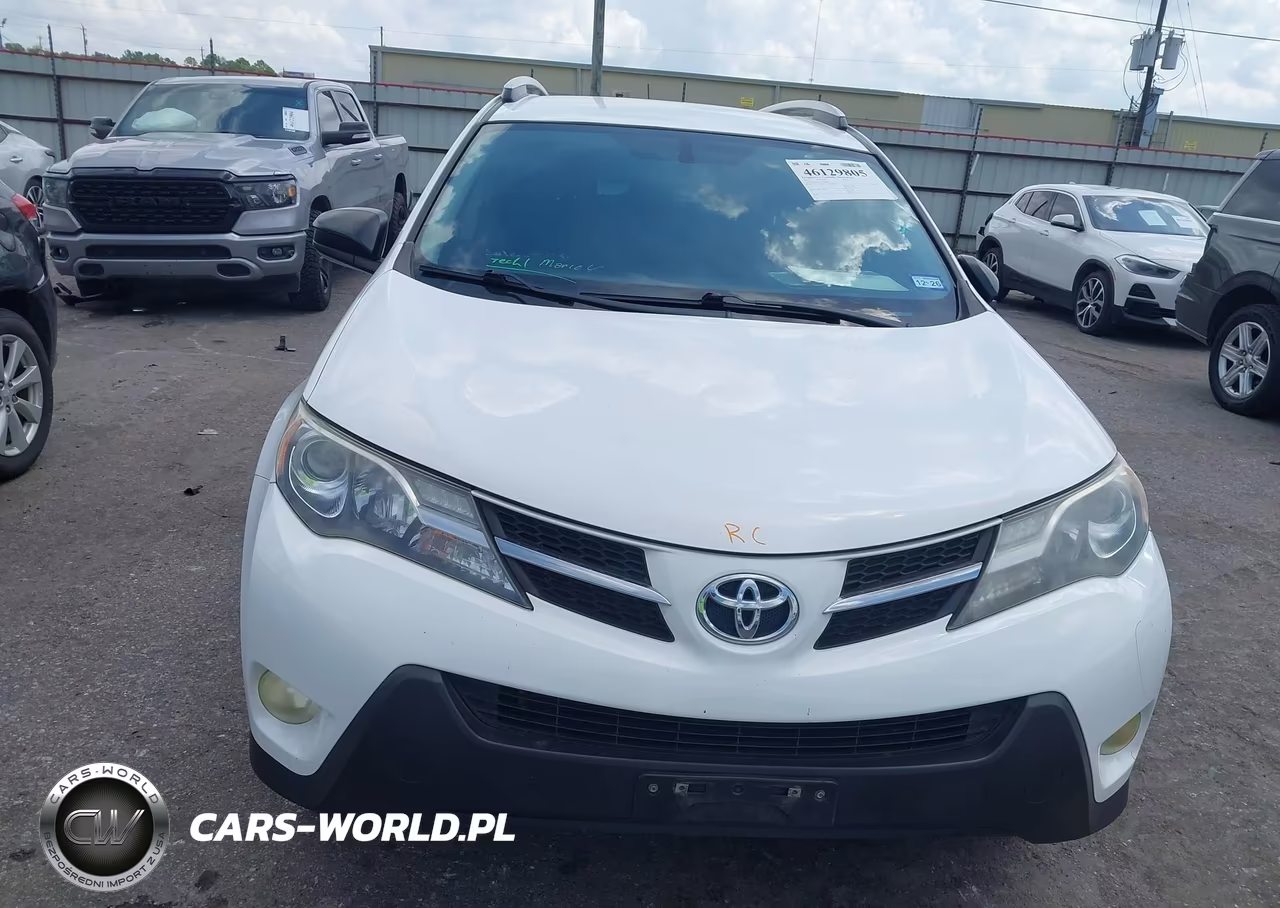 2015 Toyota Rav4 Le VIN:JTMZFREVXFD046094 - 12
