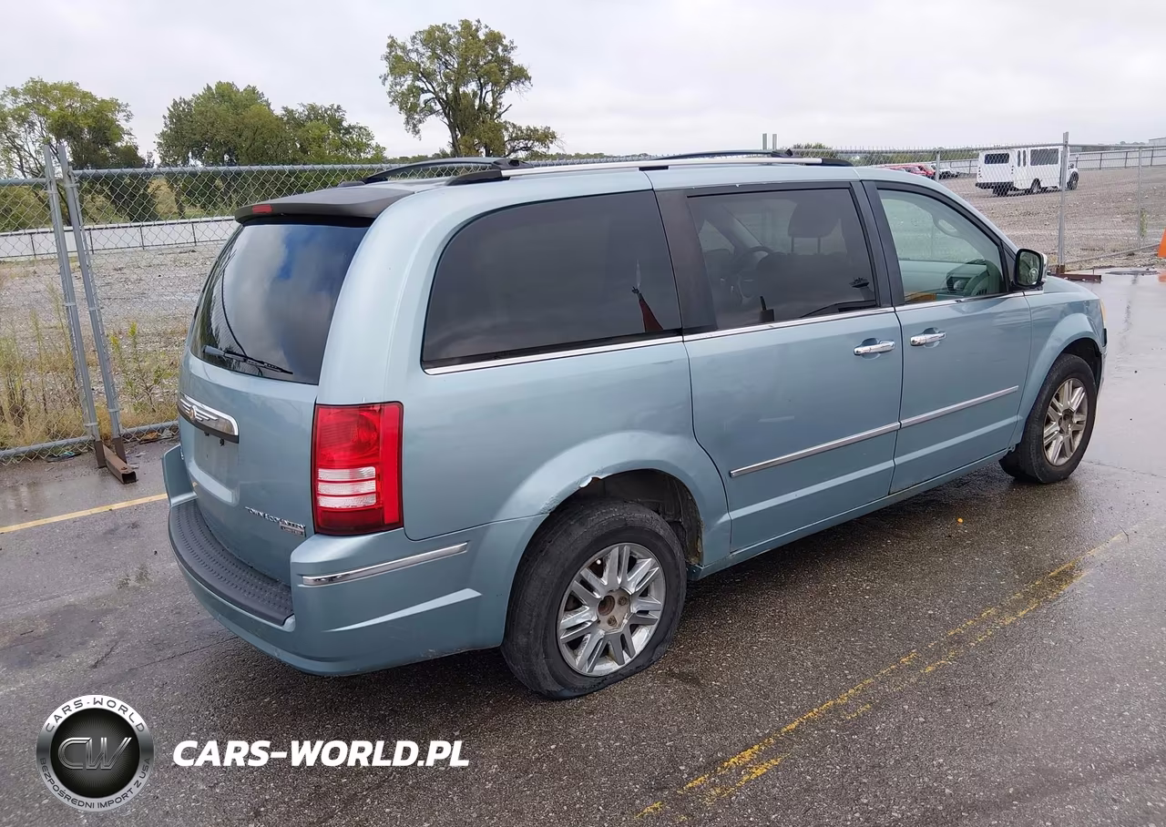 2009 Chrysler Town & Country Limited VIN:2A8HR64XX9R616741 - 4