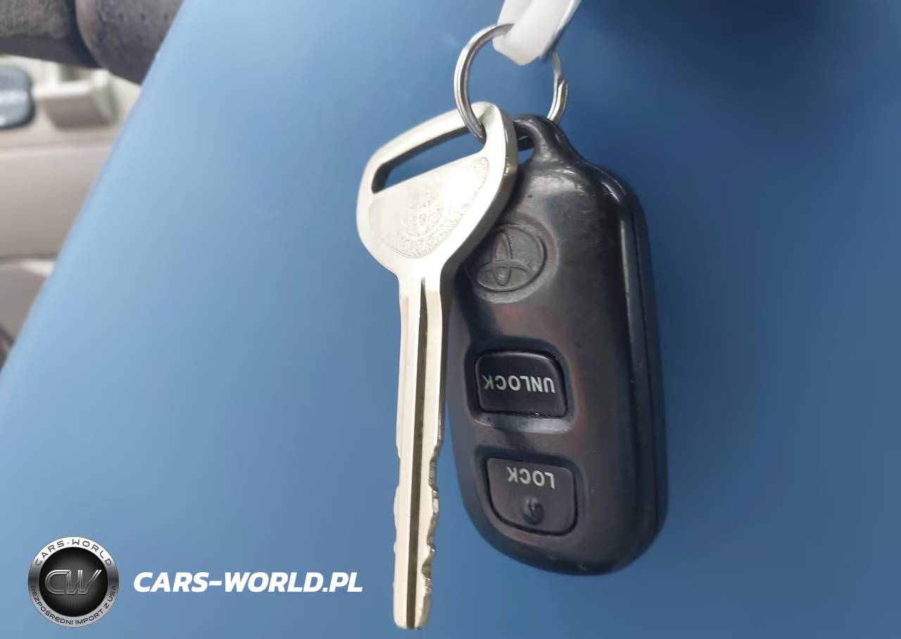 2004 Toyota Corolla Le VIN:1NXBR32E74Z219671 - 11