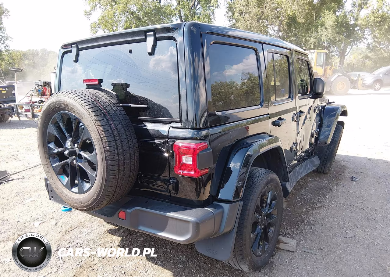 2023 Jeep Wrangler 4Xe Sahara 4X4 VIN:1C4JJXP65PW556610 - 4