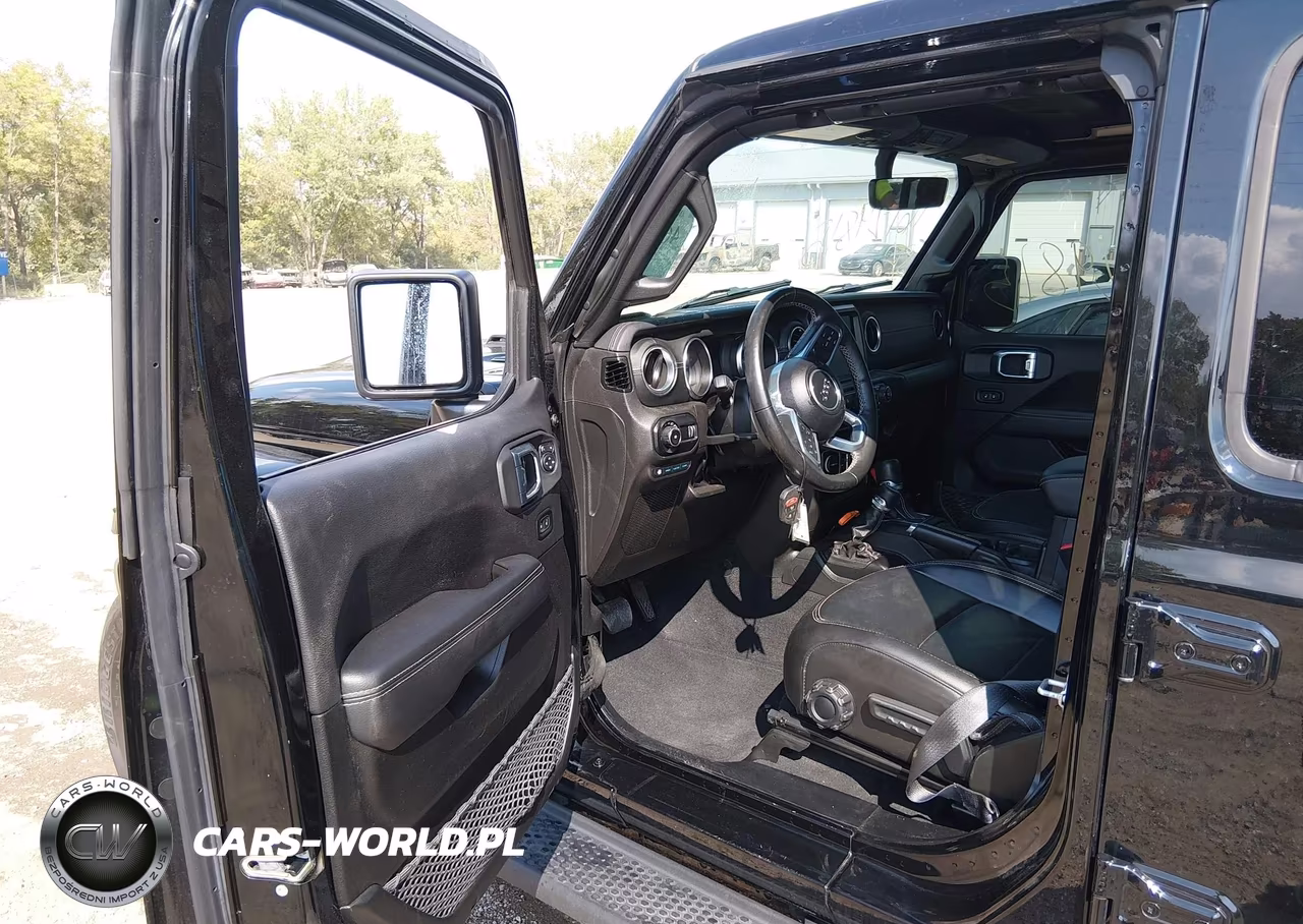 2023 Jeep Wrangler 4Xe Sahara 4X4 VIN:1C4JJXP65PW556610 - 5