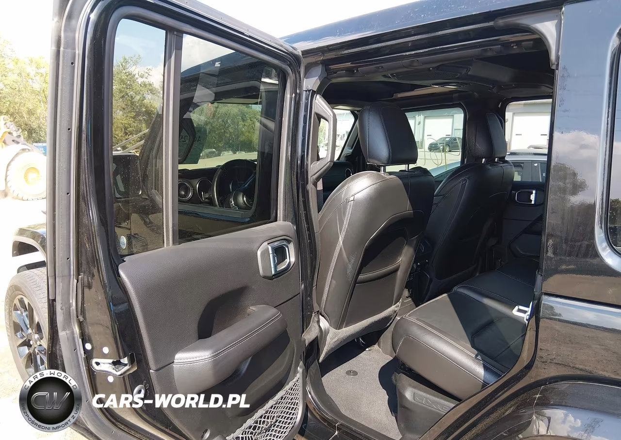 2023 Jeep Wrangler 4Xe Sahara 4X4 VIN:1C4JJXP65PW556610 - 8