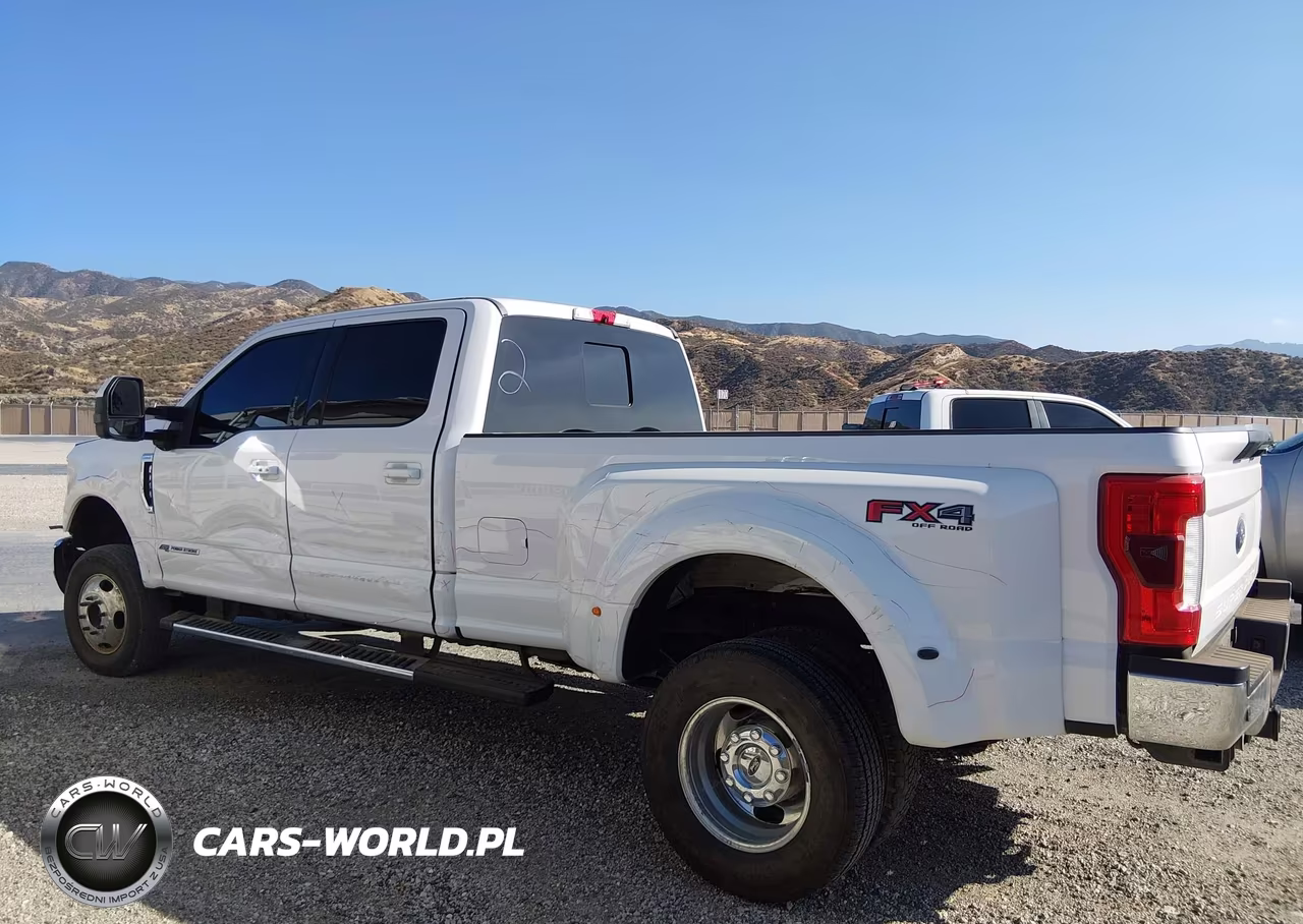 2018 Ford F-350 Lariat VIN:1FT8W3DT3JEB52026 - 17
