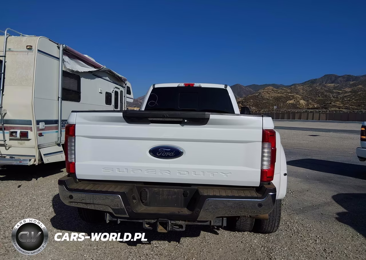 2018 Ford F-350 Lariat VIN:1FT8W3DT3JEB52026 - 18