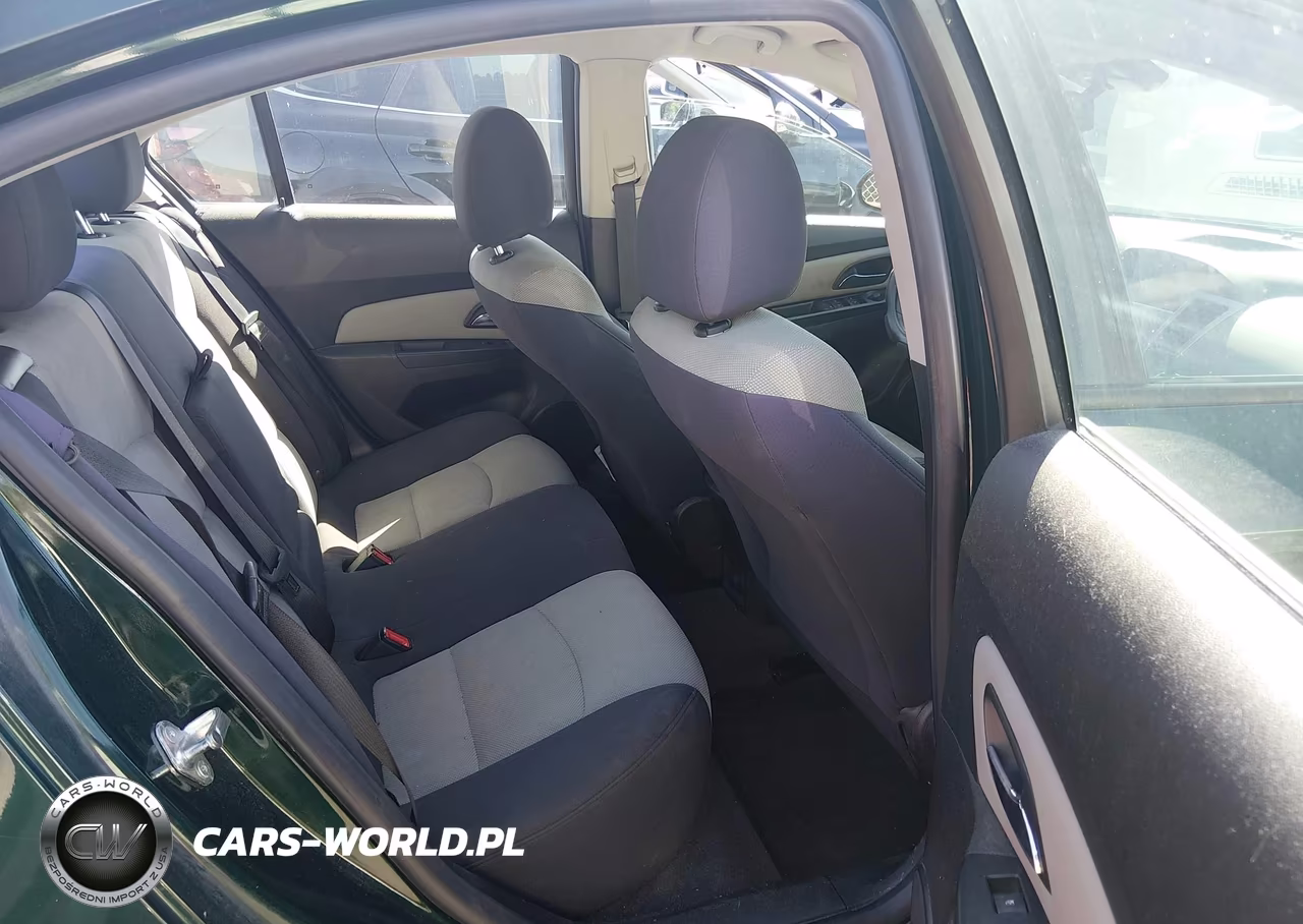 2014 Chevrolet Cruze Ls Auto VIN:1G1PA5SH3E7351715 - 8