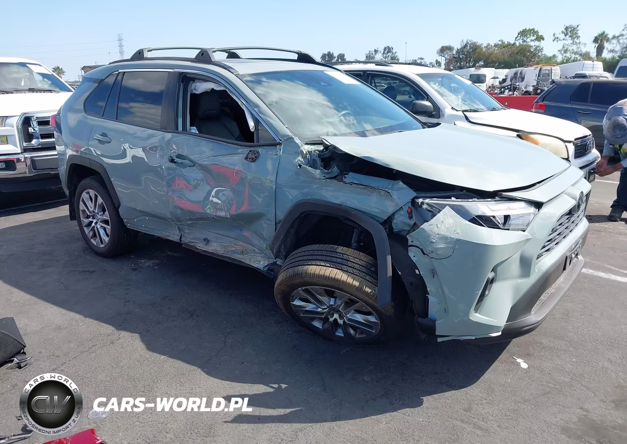 2022 Toyota Rav4 Xle Premium