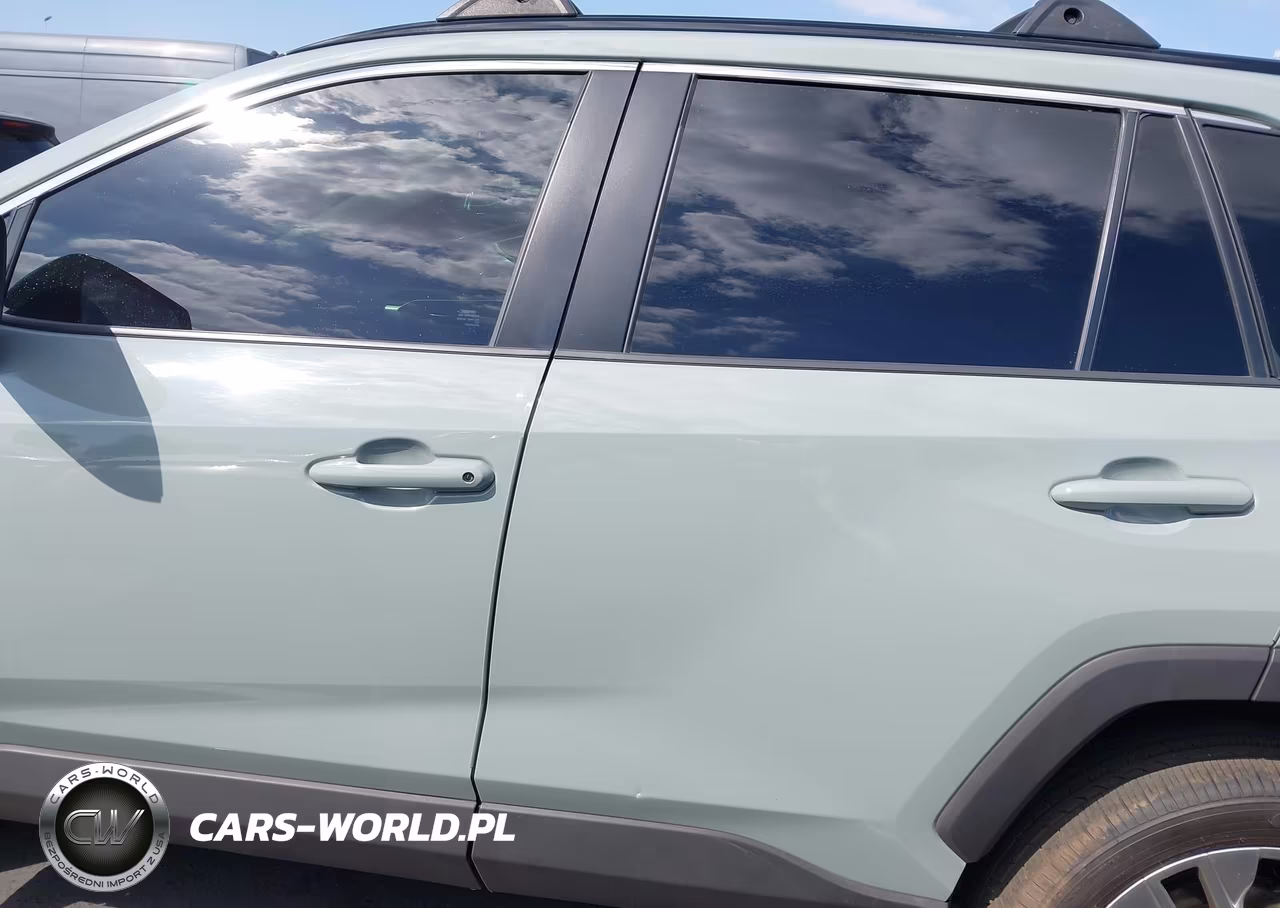 2022 Toyota Rav4 Xle Premium VIN:2T3C1RFV5NW215829 - 14