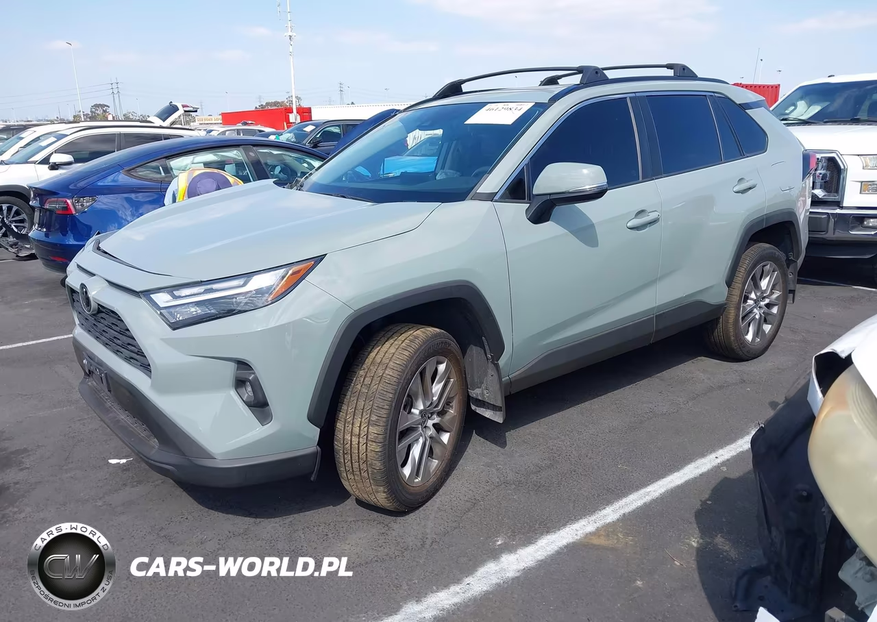 2022 Toyota Rav4 Xle Premium VIN:2T3C1RFV5NW215829 - 2