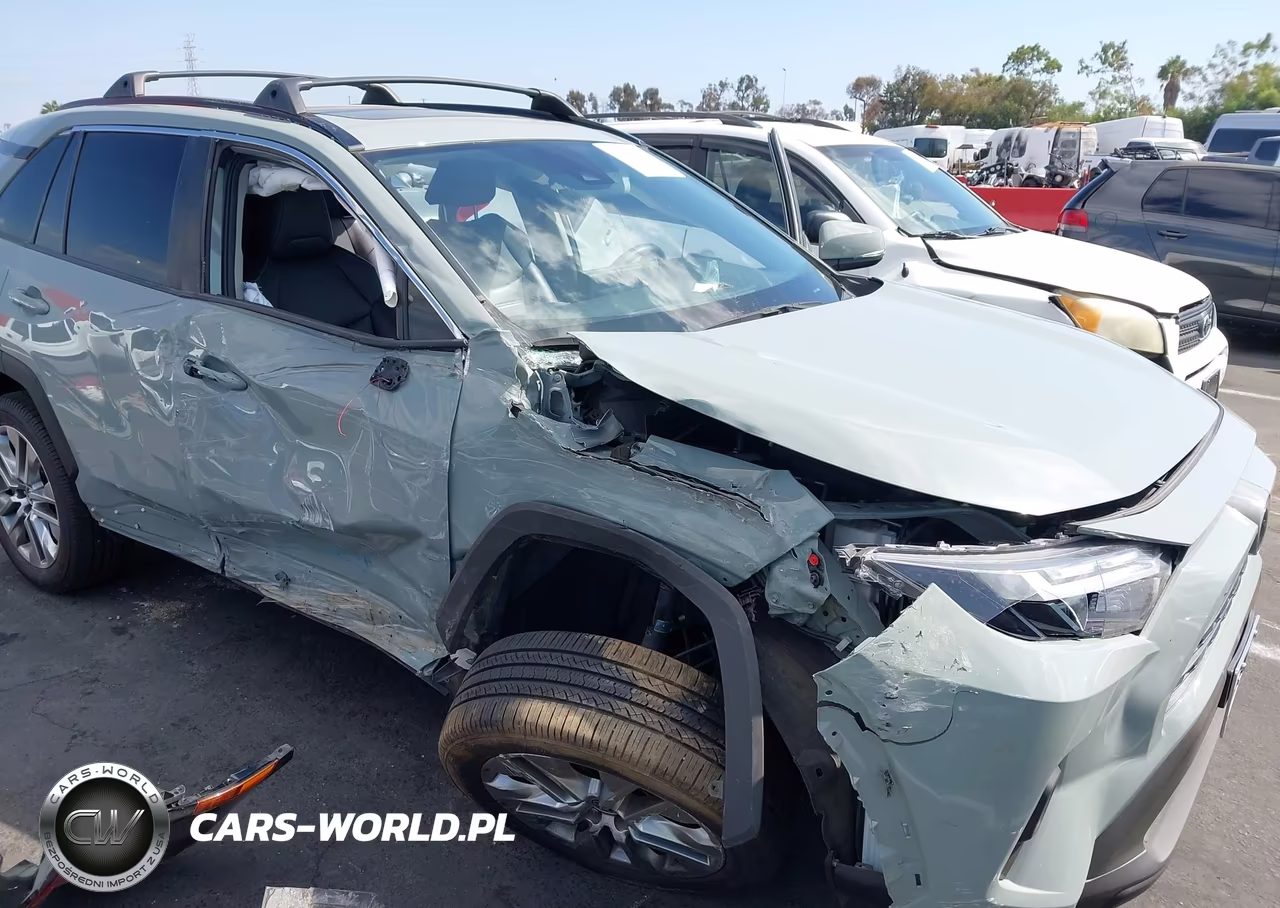 2022 Toyota Rav4 Xle Premium VIN:2T3C1RFV5NW215829 - 6