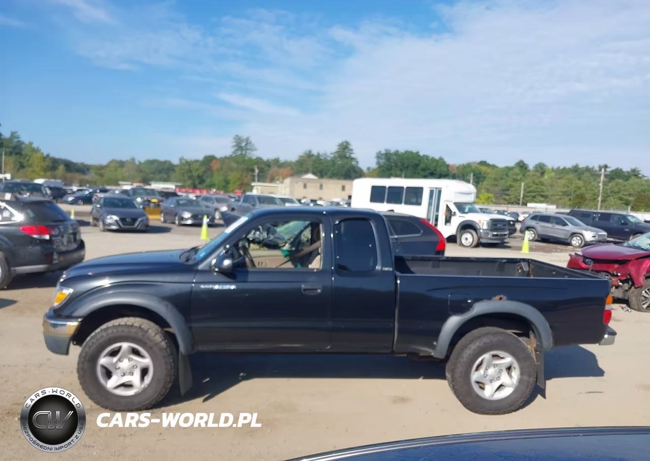 2003 Toyota Tacoma VIN:5TEWM72N13Z257107 - 14