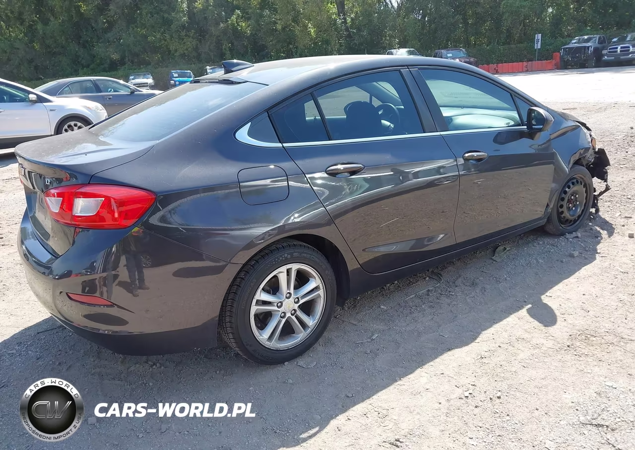 2016 Chevrolet Cruze Lt Auto VIN:1G1BE5SM3G7260944 - 4