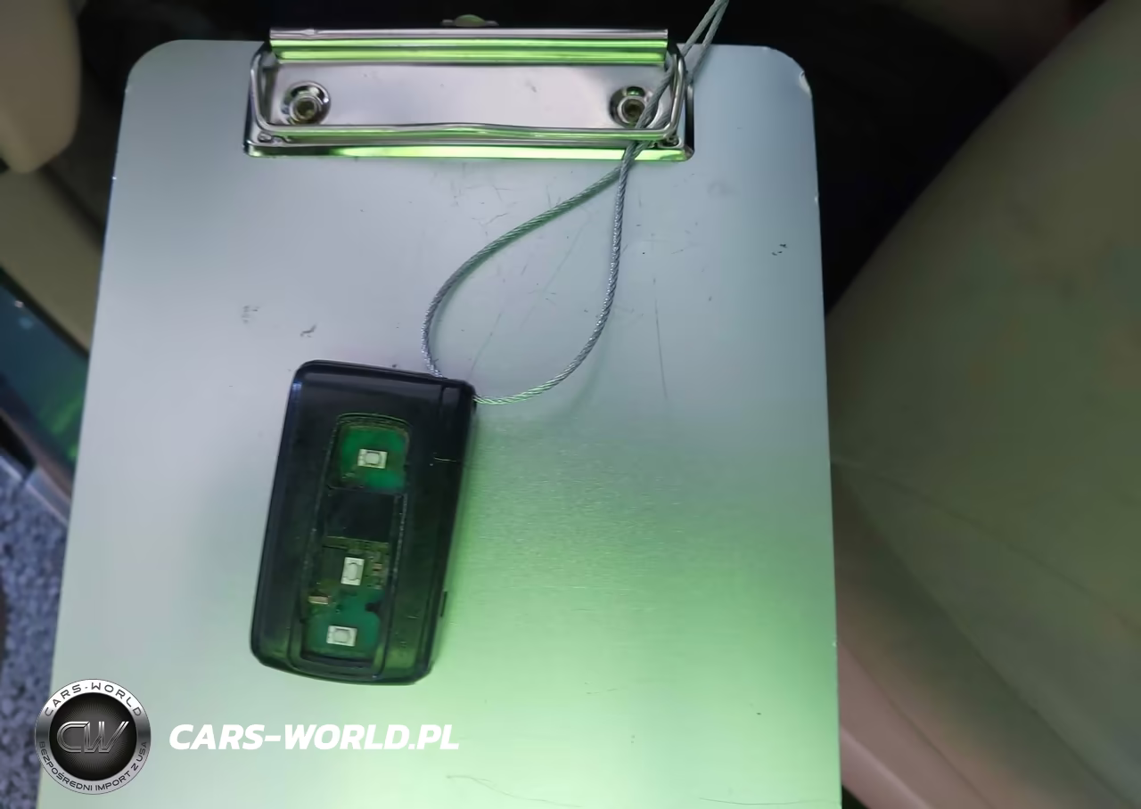 2005 Toyota Prius VIN:JTDKB20UX57045317 - 11