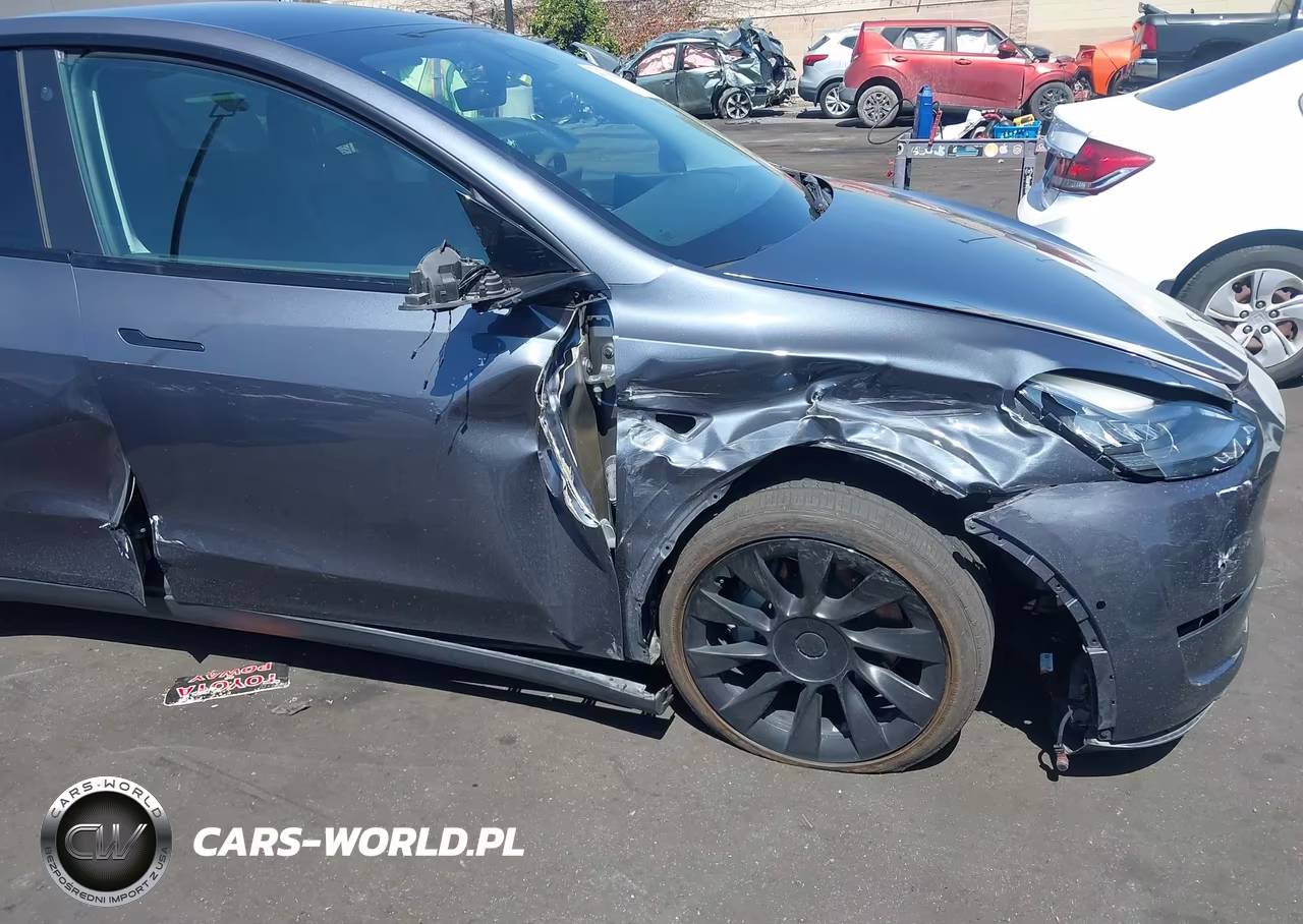 2021 Tesla Model Y Long Range Dual Motor All-Wheel Drive VIN:5YJYGDEE7MF091060 - 12
