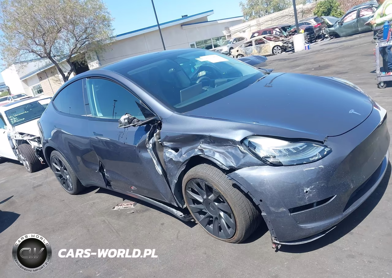 2021 Tesla Model Y Long Range Dual Motor All-Wheel Drive VIN:5YJYGDEE7MF091060 - 14