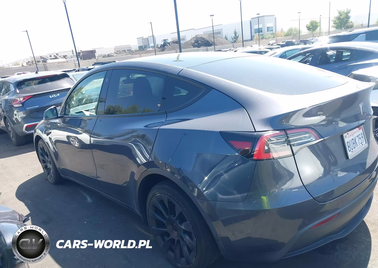 2021 Tesla Model Y Long Range Dual Motor All-Wheel Drive VIN:5YJYGDEE7MF091060 - 15