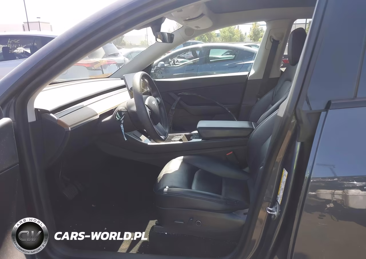 2021 Tesla Model Y Long Range Dual Motor All-Wheel Drive VIN:5YJYGDEE7MF091060 - 5