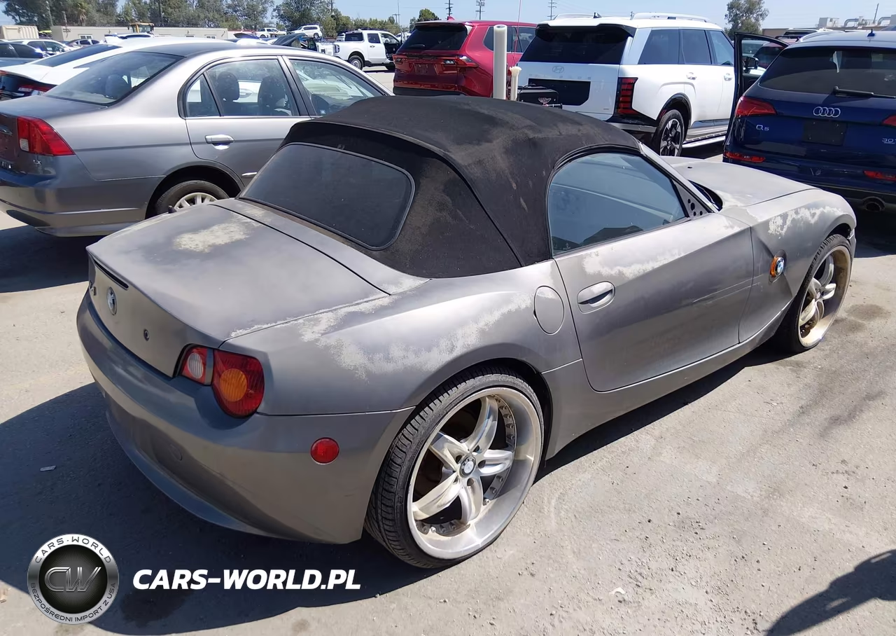 2003 BMW Z4 3.0I VIN:4USBT53493LU04309 - 4