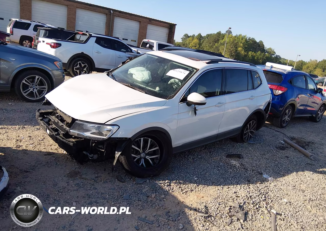 2018 Volkswagen Tiguan 2.0T Se-2.0T Sel VIN:3VV2B7AX5JM219270 - 2