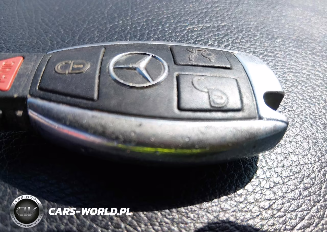 2012 Mercedes-Benz C 250 Sport VIN:WDDGF4HB1CR202457 - 11