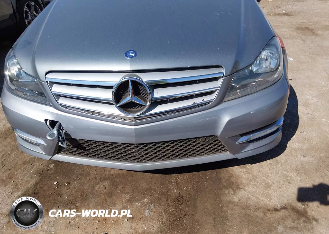 2012 Mercedes-Benz C 250 Sport VIN:WDDGF4HB1CR202457 - 6