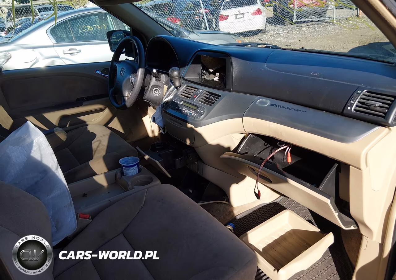 2006 Honda Odyssey Ex VIN:5FNRL38426B400241 - 5