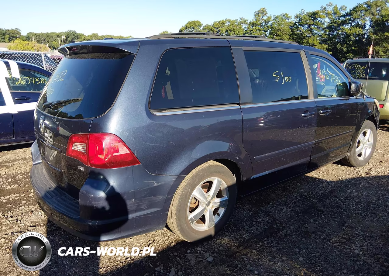 2009 Volkswagen Routan Se VIN:2V8HW341X9R546432 - 4