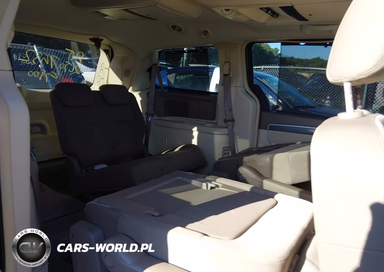 2009 Volkswagen Routan Se VIN:2V8HW341X9R546432 - 8