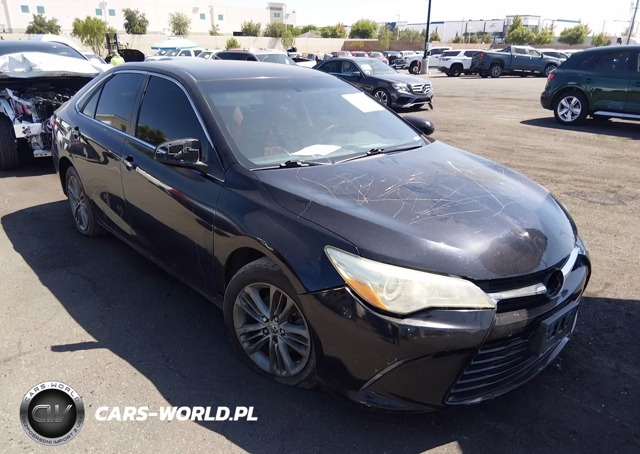 2015 Toyota Camry Se VIN:4T1BF1FK2FU941212 - 12