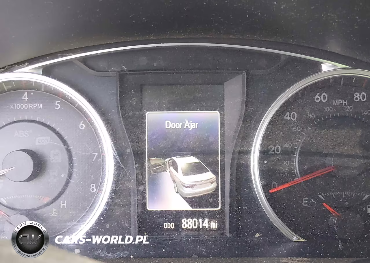 2015 Toyota Camry Se VIN:4T1BF1FK2FU941212 - 14