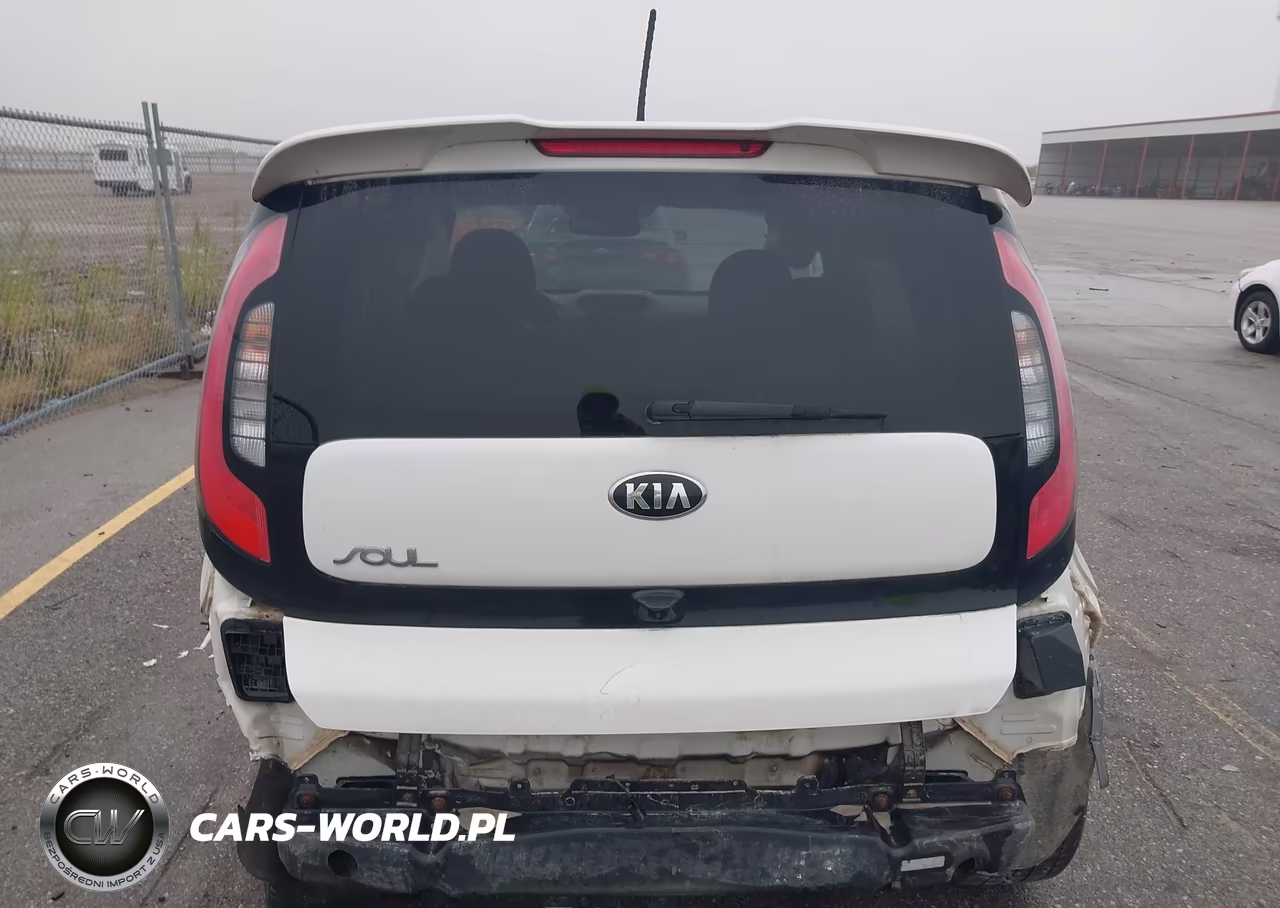 2014 Kia Soul + VIN:KNDJP3A52E7077561 - 16