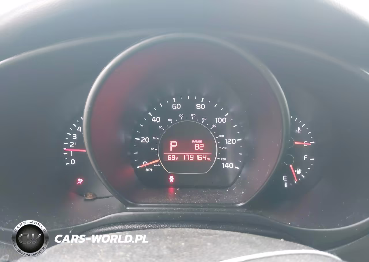 2014 Kia Soul + VIN:KNDJP3A52E7077561 - 7