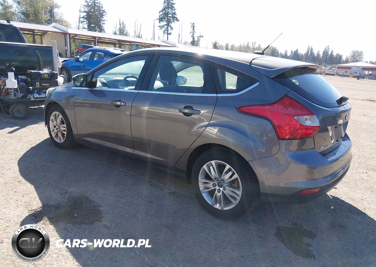 2012 Ford Focus Sel VIN:1FAHP3M23CL279822 - 3