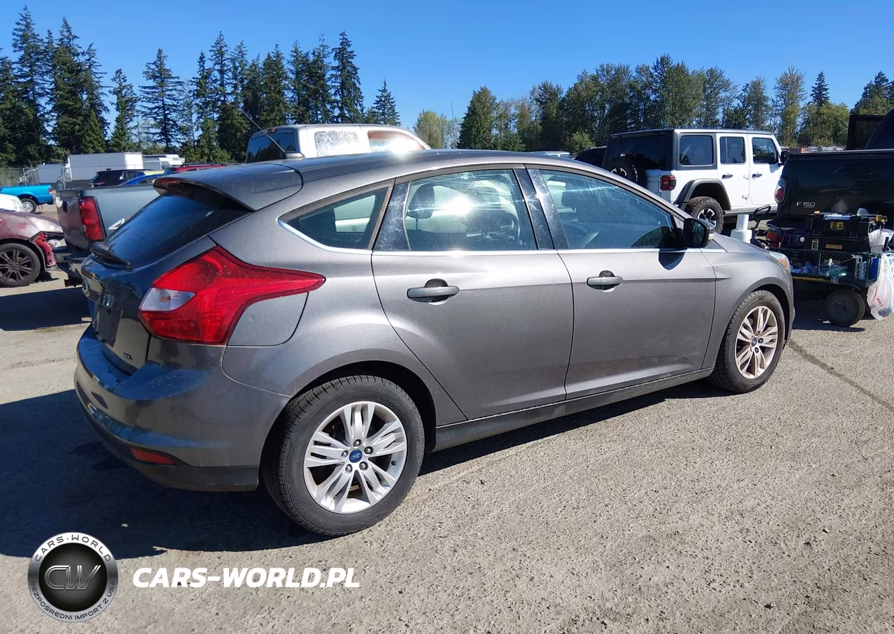 2012 Ford Focus Sel VIN:1FAHP3M23CL279822 - 4
