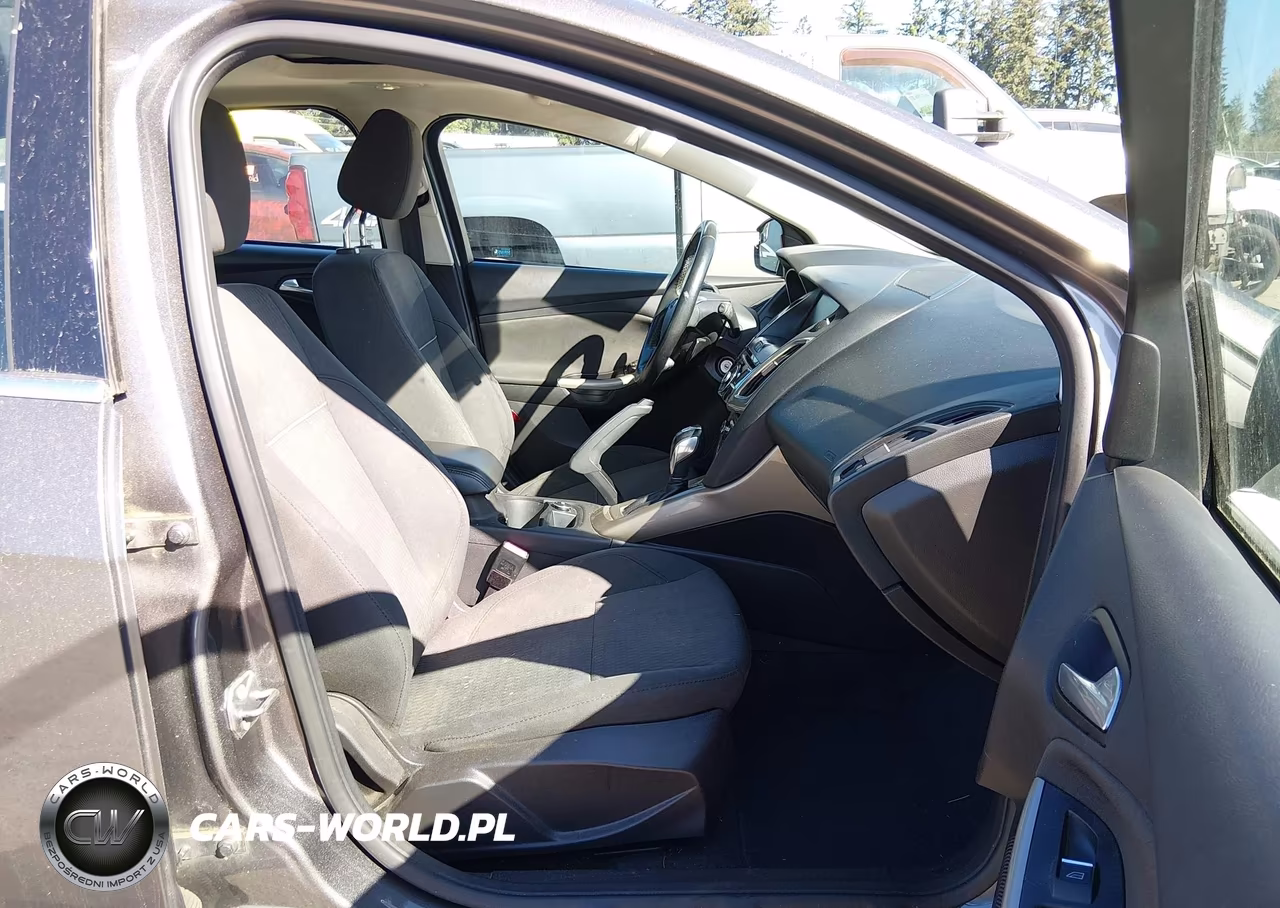 2012 Ford Focus Sel VIN:1FAHP3M23CL279822 - 5