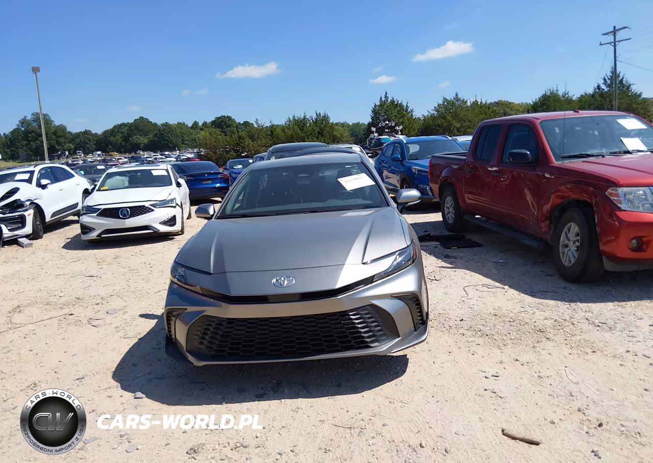 2026 Toyota Camry Se VIN:4T1DAACK4TU331738 - 12