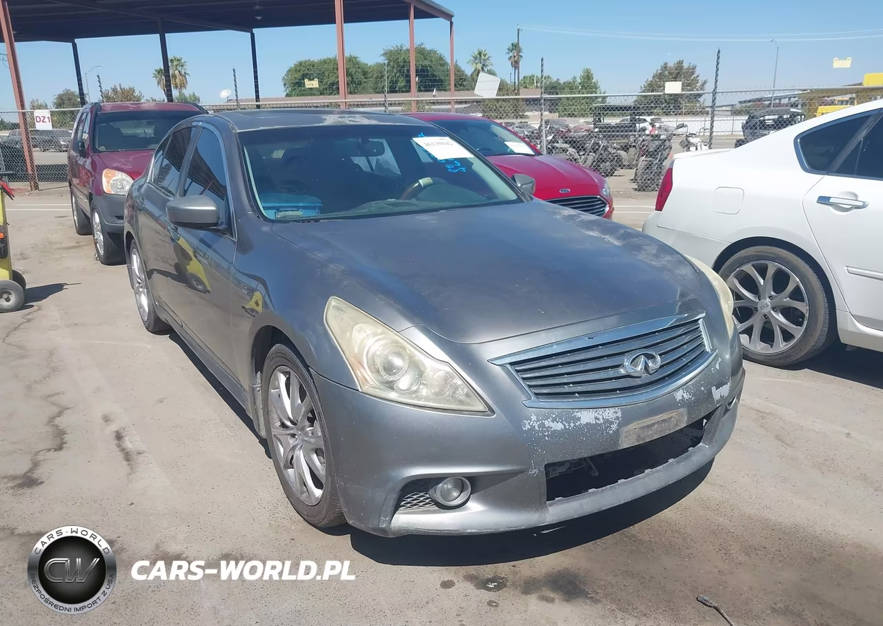 2013 Infiniti G37 Journey – zdjęcie 1 z 19