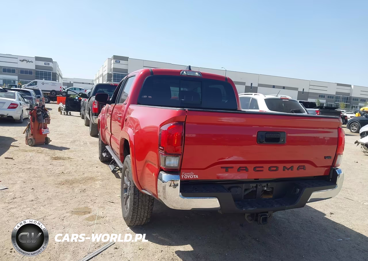2021 Toyota Tacoma Sr5 V6 VIN:5TFAZ5CN2MX098606 - 3