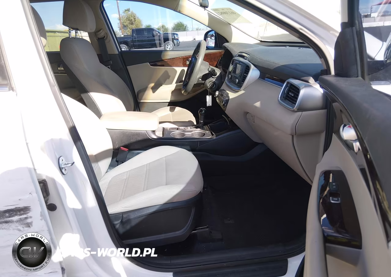2017 Kia Sorento 2.4L Lx VIN:5XYPG4A3XHG279683 - 5